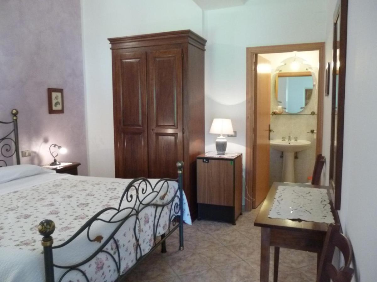 Agriturismo Le Chicche Di Mafalda モンテメラノ エクステリア 写真
