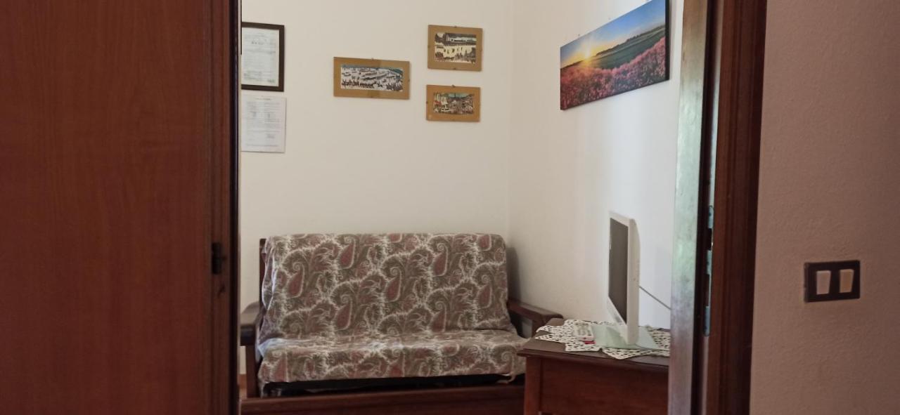 Agriturismo Le Chicche Di Mafalda モンテメラノ エクステリア 写真