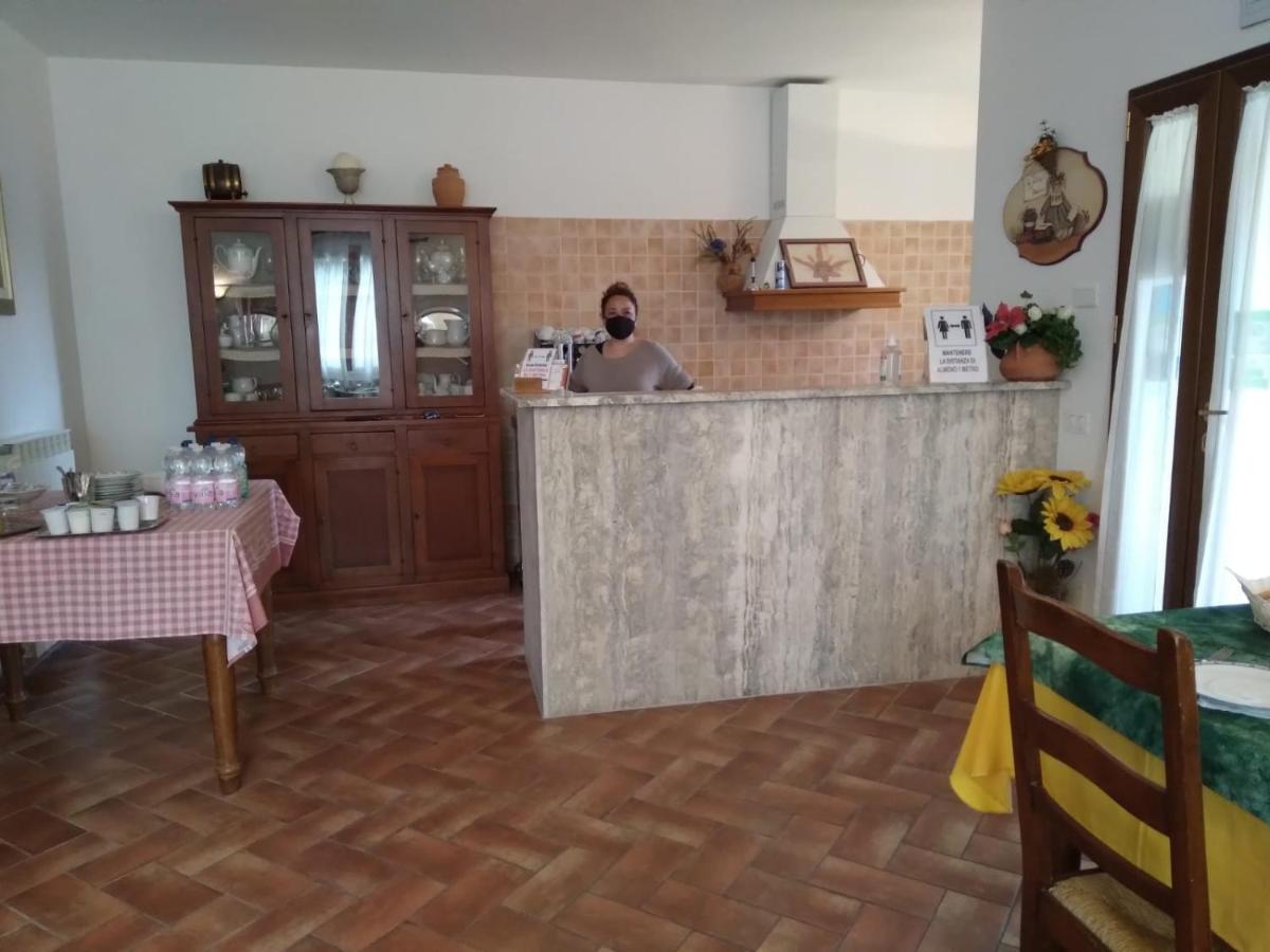 Agriturismo Le Chicche Di Mafalda モンテメラノ エクステリア 写真